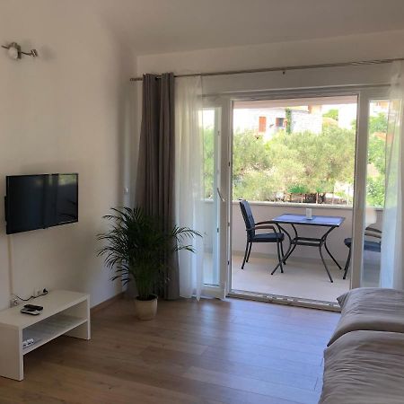 Korkyra Fit Suites -Free Gym Đảo Korčula Ngoại thất bức ảnh