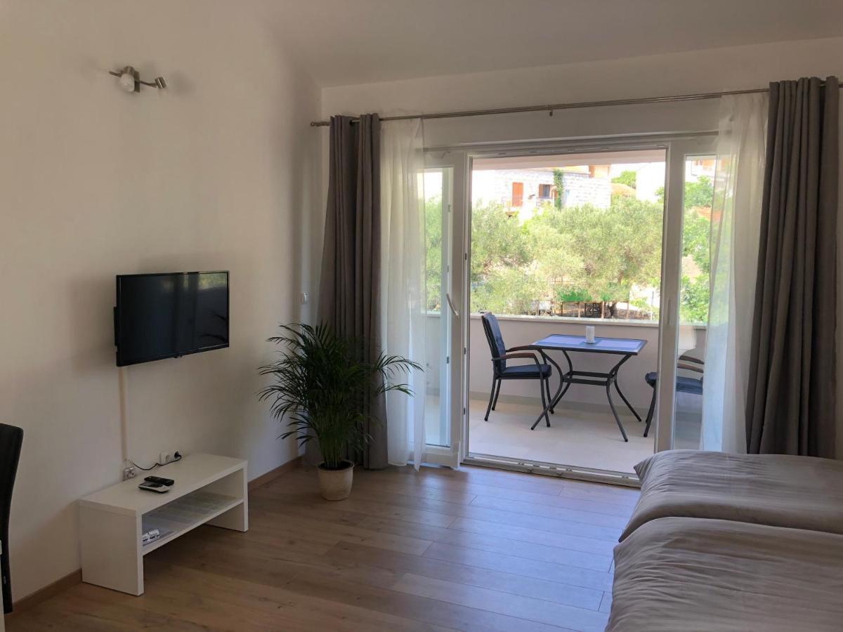 Korkyra Fit Suites -Free Gym Đảo Korčula Ngoại thất bức ảnh